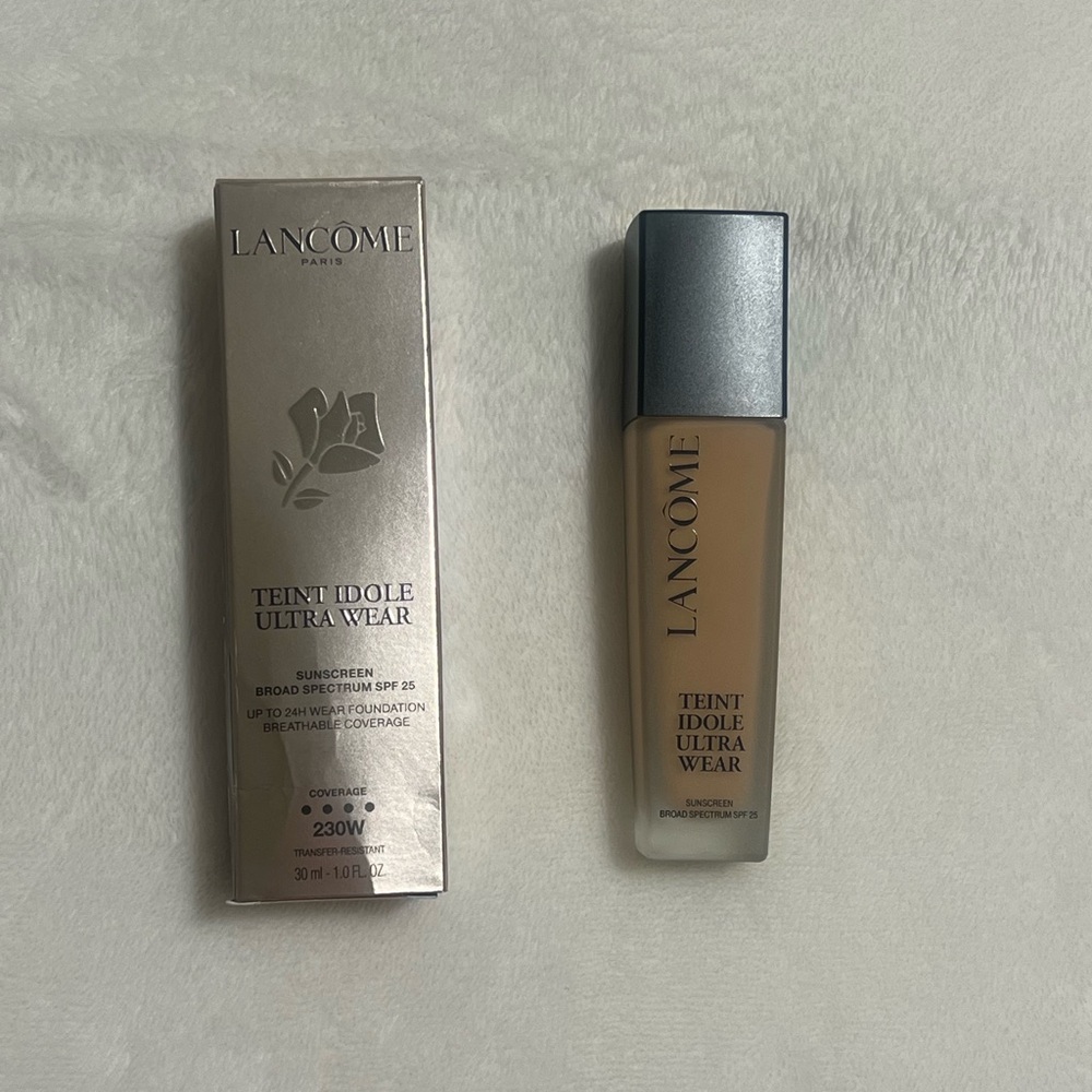 Lancôme Teint Idole Ultra Wear Foundation 230W